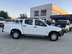 2012 model Isuzu D-Max 2.5 4x4T