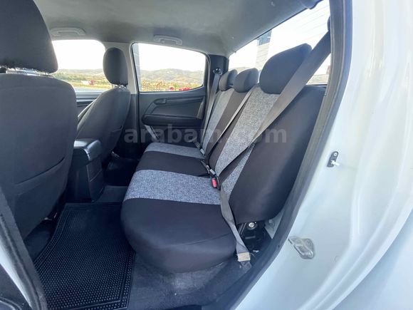 2012 model Isuzu D-Max 2.5 4x4T