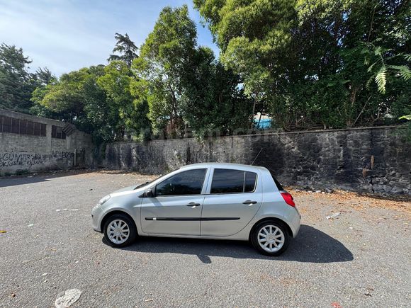 Sahibinden Renault Clio 1.5 dCi Extreme 2009 Model