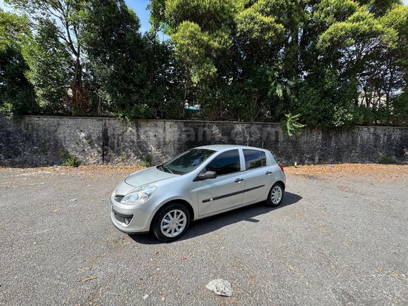Sahibinden Renault Clio 1.5 dCi Extreme 2009 Model
