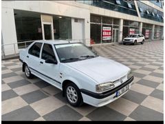 Sahibinden Renault R 19 1.6 Europa RT 1996 Model  315.000 km Beyaz