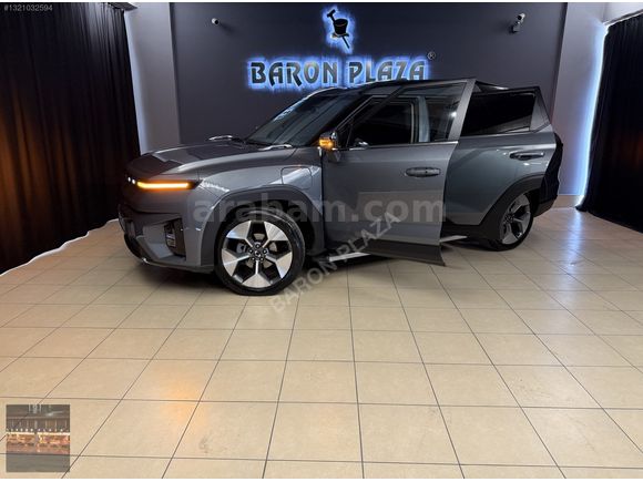 Baron plaza 'dan 2024 ssanyyong torres evx 4x2 elektrik boyasız