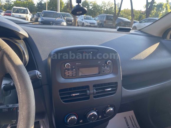 Sahibinden Renault Clio 1.2 Joy 2013 Model 