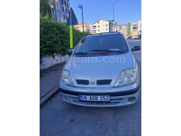 Sahibinden Renault Scenic 1.6 RXT 2000 Model