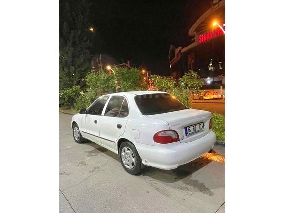 Sahibinden Hyundai Accent 1.5 GLS 1998 Model 