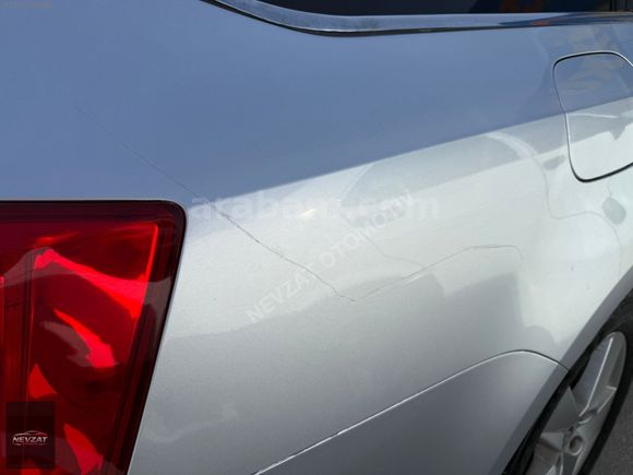 NEVZAT OTOMOTİV'DEN 2014 OCTAVIA SW 178BİN KM MANUEL