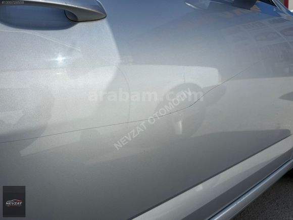 NEVZAT OTOMOTİV'DEN 2014 OCTAVIA SW 178BİN KM MANUEL