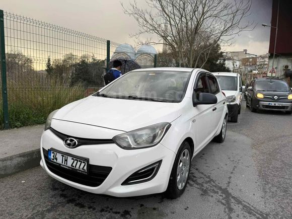 Sahibinden Hyundai i20 1.4 CRDi Jump 2013 Model 