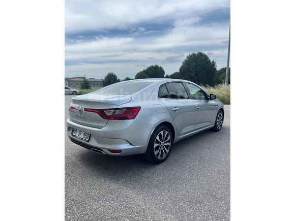 Sahibinden Renault Megane 1.3 TCe Icon 2024 Model