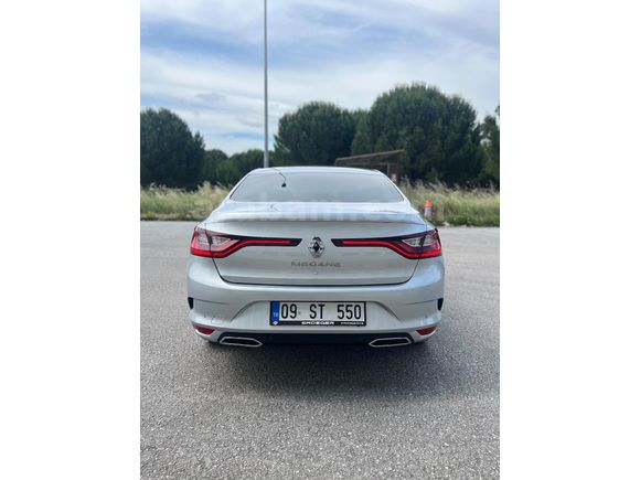 Sahibinden Renault Megane 1.3 TCe Icon 2024 Model