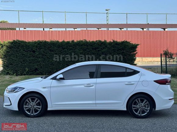 BURAK ** 2018 HYUNDAİ ELANTRA 1.6 CRDİ STYLE PLUS BAKIMLI