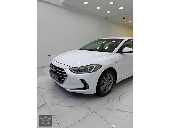 180.000 KM 2017 ELENTRA 1.6CRDİ STYLE PLUS HATASIZ