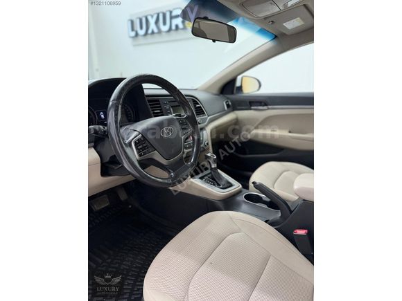 180.000 KM 2017 ELENTRA 1.6CRDİ STYLE PLUS HATASIZ