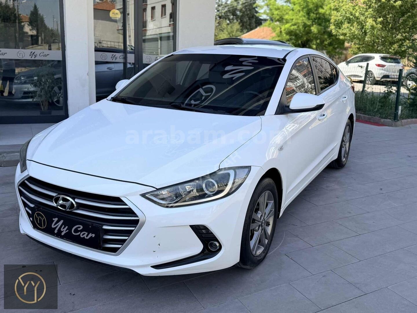 YY CAR'DAN HYUNDAİ ELANTRA 1.6 CRDİ STYLE PLUS SERVİS BAKIMLI 3