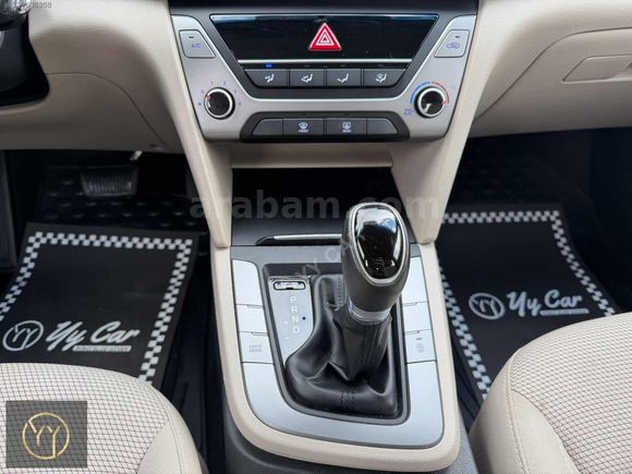 YY CAR'DAN HYUNDAİ ELANTRA 1.6 CRDİ STYLE PLUS SERVİS BAKIMLI