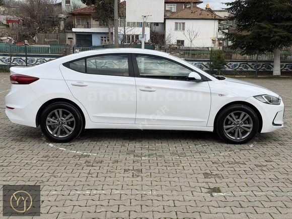 YY CAR'DAN HYUNDAİ ELANTRA 1.6 CRDİ STYLE PLUS SERVİS BAKIMLI