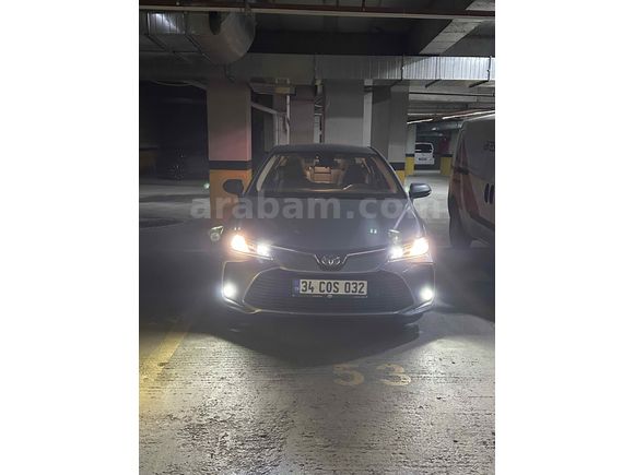 Sahibinden Toyota Corolla 1.8 Hybrid Dream 2020 Model İstanbul 80.500 km Mavi