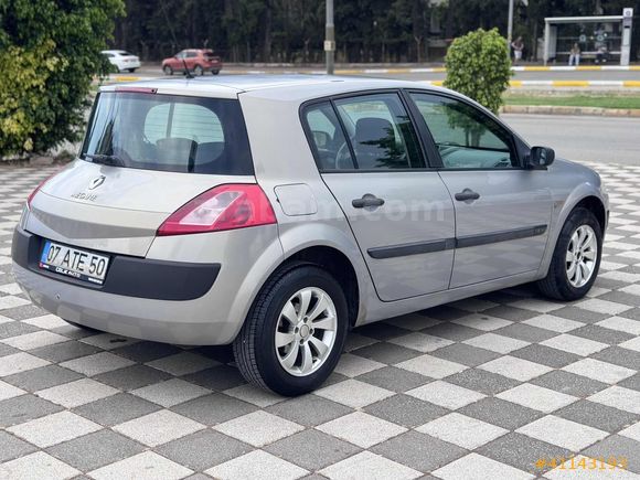 HATASIZ BOYASIZ DEĞİŞENSİZ MEGANE 1.4 BENZİN LPG