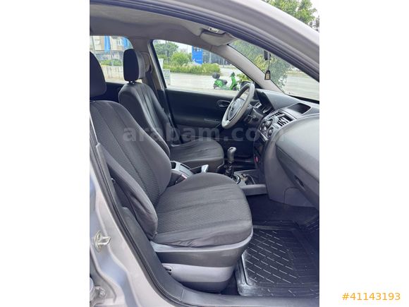 HATASIZ BOYASIZ DEĞİŞENSİZ MEGANE 1.4 BENZİN LPG