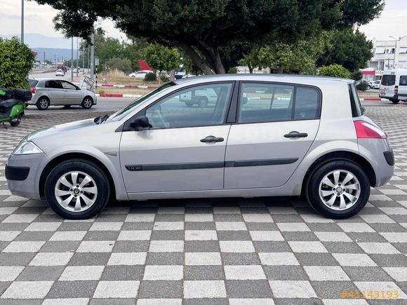 HATASIZ BOYASIZ DEĞİŞENSİZ MEGANE 1.4 BENZİN LPG
