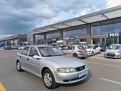 2001 MODEL 1.6 MOTOR OPEL VECTRA ARAYANLARA