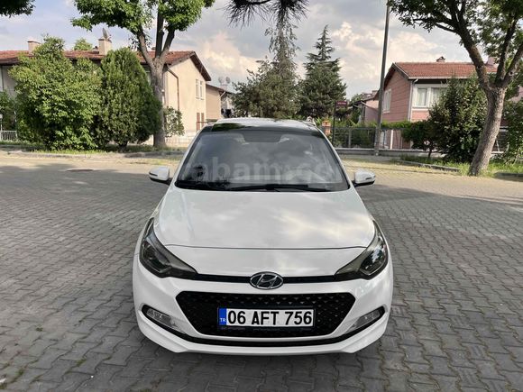 CAM TAVALI 2017 MODEL İ20 SERVİS BAKIMLI