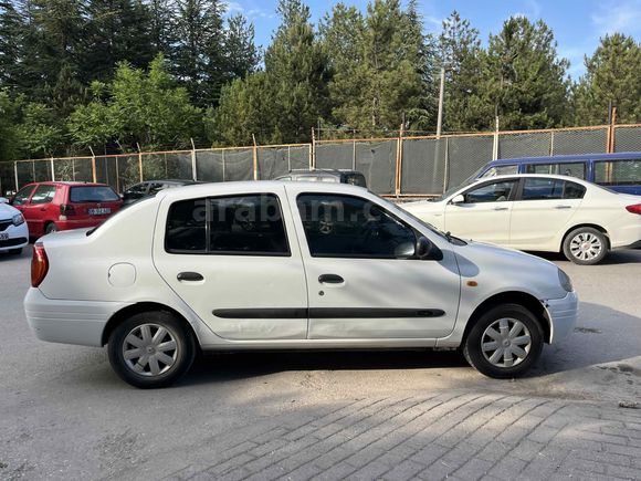 Sahibinden temiz masrafsız düşük km clio 