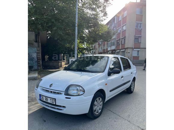 Sahibinden temiz masrafsız düşük km clio 