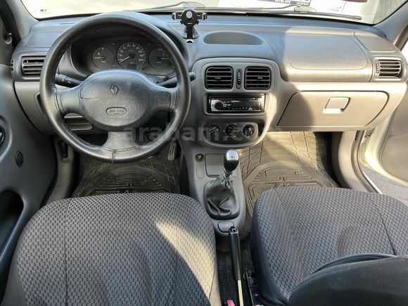 Sahibinden temiz masrafsız düşük km clio 