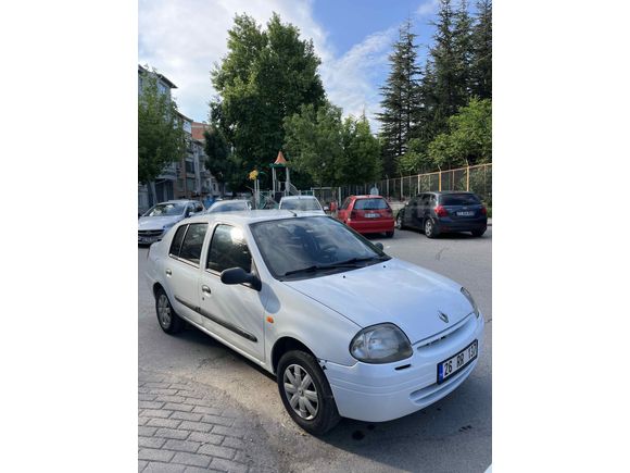 Sahibinden temiz masrafsız düşük km clio 