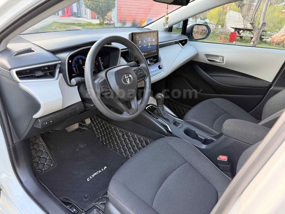 Sahibinden Toyota Corolla 1.5 Vision Plus 2024 Model 