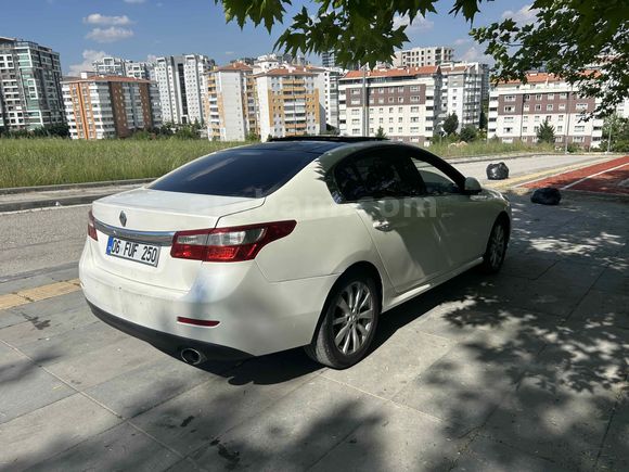 Sahibinden Renault Latitude 1.5 dCi Executive 2012 Model 