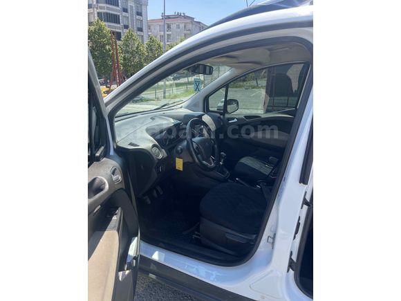 Sahibinden Ford Tourneo Courier 1.5 TDCi Titanium Plus 2020 Model 