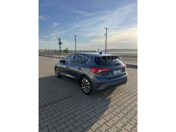 Sahibinden Ford Focus 1.5 TDCi Titanium 2019 Model  110.100 km Lacivert
