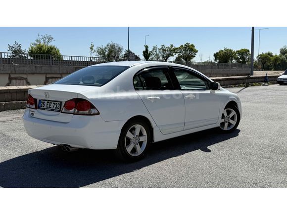 Honda CıVıC Elegance Otomatik 168 KM Orjinal 