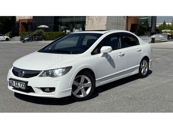 Honda CıVıC Elegance Otomatik 168 KM Orjinal 