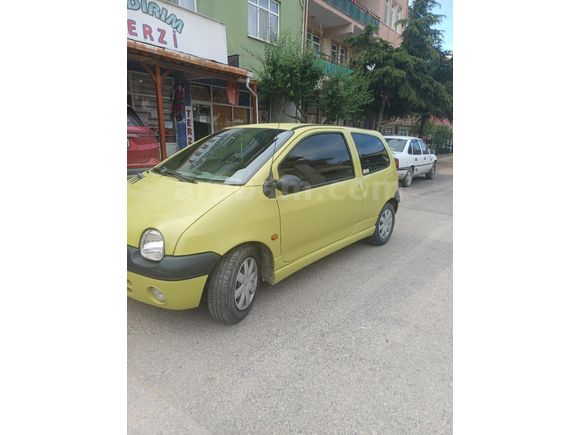 Sahibinden Renault Twingo 1.2 Pack 1999 Model