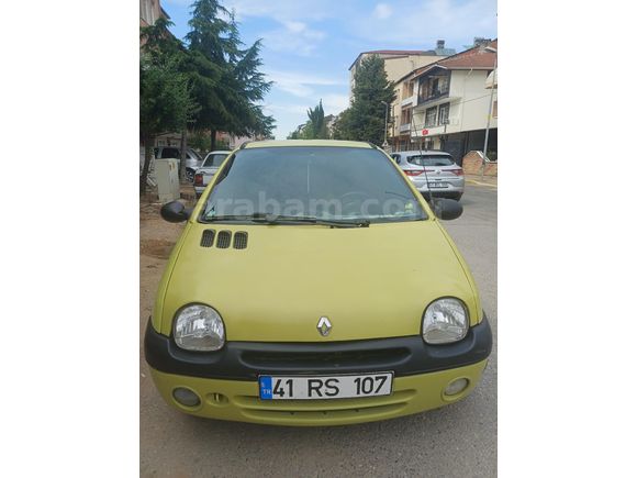 Sahibinden Renault Twingo 1.2 Pack 1999 Model