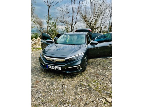 Sahibinden Honda Civic 1.6i VTEC Eco Elegance 2017 Model 