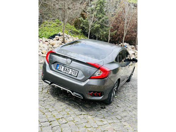 Sahibinden Honda Civic 1.6i VTEC Eco Elegance 2017 Model 