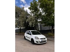 Sahibinden Ford Fiesta Van 1.4 TDCi 2006 Model 
