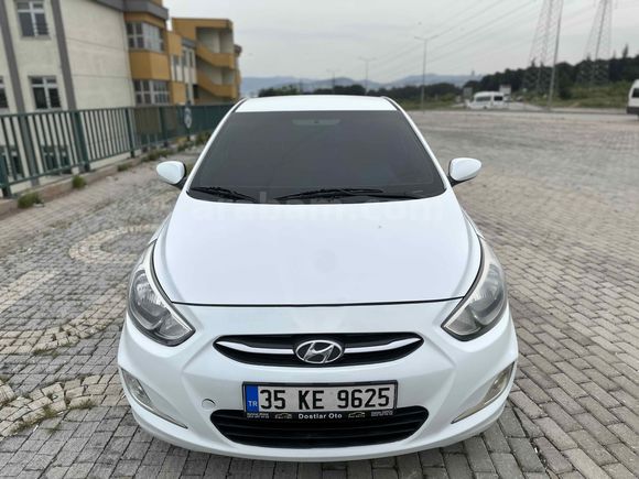 Hyundai Accent Blue 1.6 CRDI Mode Plus 2016 Model 