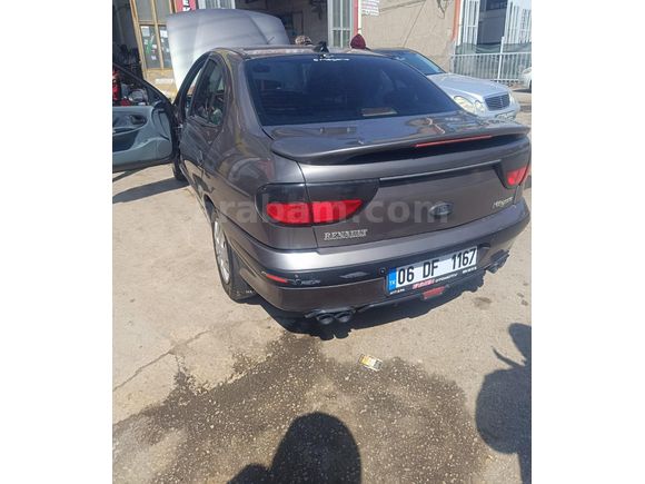 Sahibinden Renault Megane 1.6 Rte 1999 Model