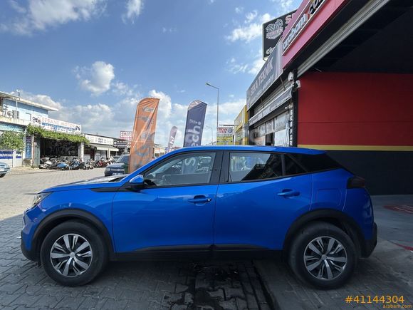 Galeriden Peugeot 2008 1.2 PureTech Active 2020 Model Kocaeli 105.048 km Mavi