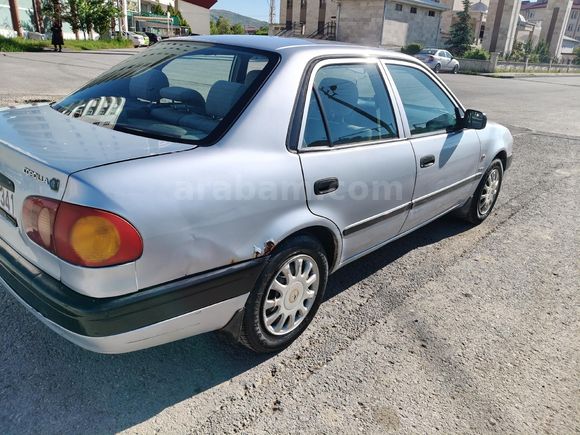 Sahibinden Toyota Corolla 1.6 2001 Model