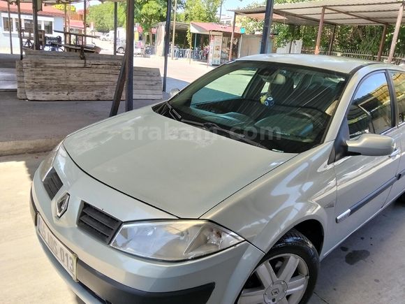 Sahibinden Renault Megane 1.6 Dynamique 2004 Model