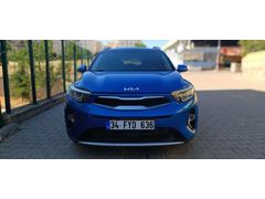 Sahibinden Kia Stonic 1.4 MPI Cool 2022 Model Şanlıurfa 67.000 km Mavi