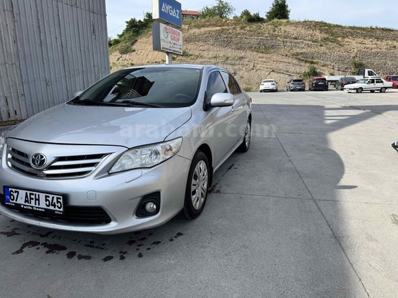 Sahibinden Toyota Corolla 1.33 Comfort 2011 Model 140 binde  