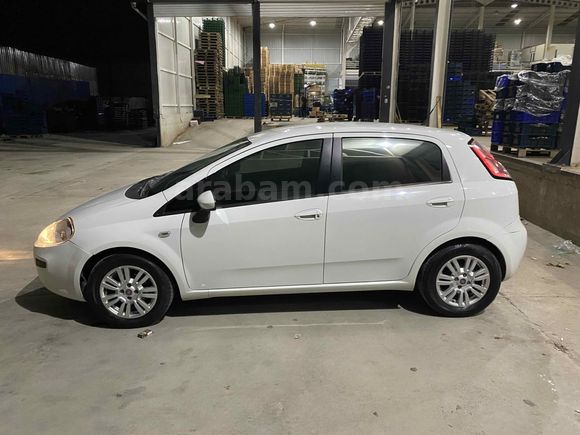 Sahibinden Fiat Punto 1.4 Easy S&S 2013 Model 