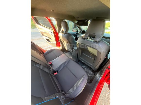 Sahibinden Renault Clio 1.0 TCe Techno Esprit Alpine 2024 Model